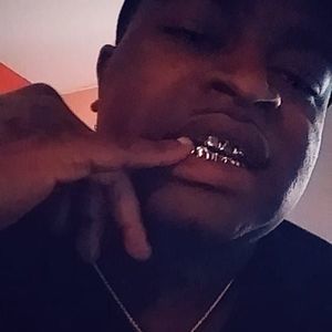 Meet your Posher, Lavaris